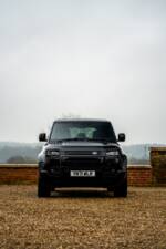 Image 39/50 de Land Rover Defender 110 V8 &quot;Bond Edition&quot; (2021)