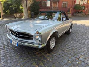 Bild 1/97 von Mercedes-Benz 280 SL (1969)
