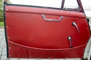 Image 20/39 de Porsche 356 B Carrera 2/2000 GS (1963)