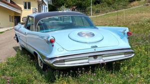 Image 3/5 of Imperial Crown Coupé (1959)