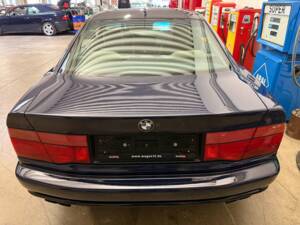 Immagine 16/16 di BMW 850i (1990)