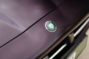 Immagine 9/28 di Jaguar XK8 4.0 (1999)