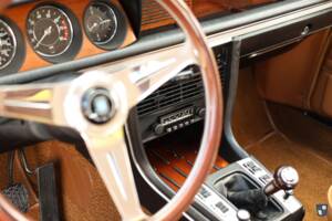 Image 37/73 of BMW 3.0 CSi (1973)