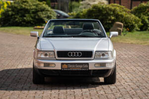 Bild 10/46 von Audi Cabriolet 2.6 (2000)