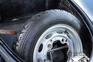 Image 27/50 of Porsche 356 A 1600 S (1955)