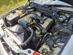 Image 30/36 of Mercedes-Benz E 200 (1994)