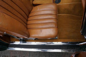 Image 46/50 of Mercedes-Benz 220 SE b (1964)