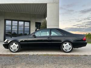 Bild 2/18 von Mercedes-Benz CL 600 (1998)