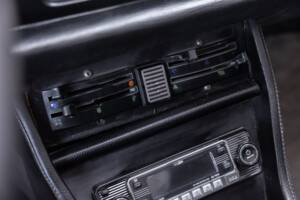 Imagen 10/28 de Peugeot 504 V6 Convertible (1975)