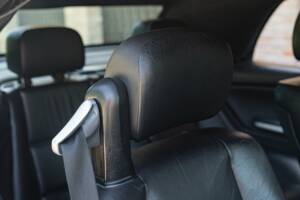 Image 32/50 of BMW 320Ci (2001)