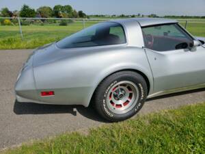 Bild 5/37 von Chevrolet Corvette 5.0L (1979)