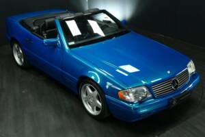 Image 39/50 de Mercedes-Benz SL 500 (1997)