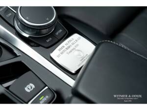 Image 19/50 of ALPINA B5 Touring Biturbo AWD (2017)