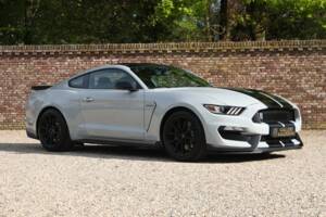 Image 21/50 of Ford Mustang Shelby GT 350 (2017)
