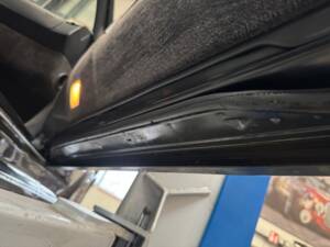 Imagen 42/46 de Mercedes-Benz 500 SL 6.0 AMG (1992)