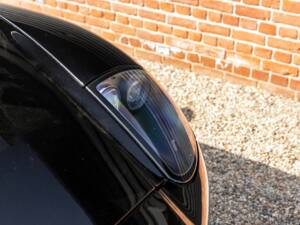 Image 34/75 of Aston Martin V12 Vanquish S (2007)