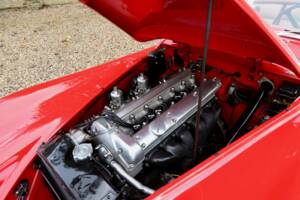 Image 18/50 of Jaguar XK 120 SE OTS (1954)