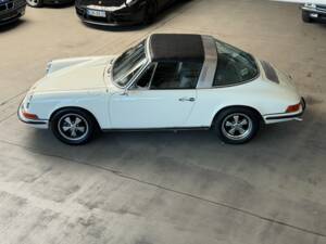 Obraz 2/70 pojazdu Porsche 911 2.2 T (1970)