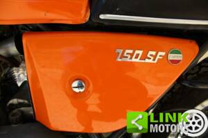 Image 9/10 of Laverda DUMMY (1972)