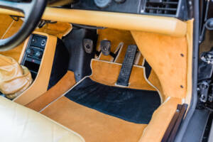 Image 46/67 de Porsche 911 Turbo 3.3 (1986)