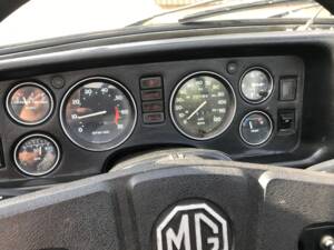 Imagen 7/20 de MG MGB (1979)