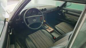 Image 3/4 de Mercedes-Benz 280 SLC (1980)