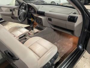 Image 22/25 of BMW 318ti Compact (1997)