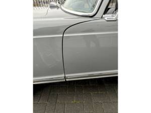 Image 33/36 of Mercedes-Benz 280 SL (1970)