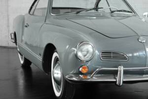 Image 16/50 of Volkswagen Karmann Ghia 1500 (1961)