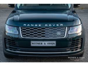 Bild 10/25 von Land Rover Range Rover Vogue P400 (2019)