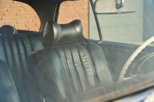 Immagine 38/84 di Mercedes-Benz 280 SE 3,5 (1970)