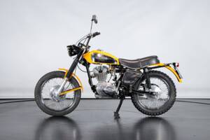 Immagine 1/50 di Ducati 250 Scrambler (1971)