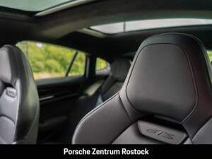 Obraz 18/33 pojazdu Porsche Panamera GTS (1900)
