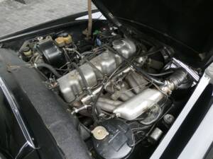 Imagen 19/26 de Mercedes-Benz 230 SL (1967)