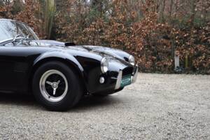 Immagine 14/34 di AC Cobra Mk IV (1985)