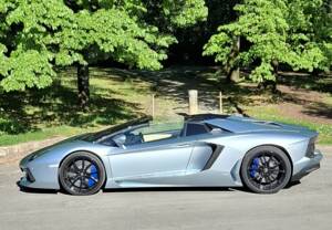 Afbeelding 5/12 van Lamborghini Aventador LP 700-4 Roadster (2015)