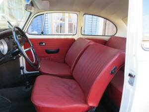 Image 5/19 de Volkswagen Kever 1300 (1970)