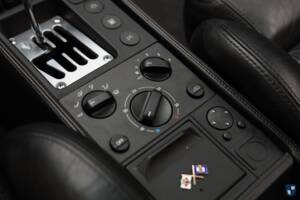 Image 14/93 of Ferrari F 355 Berlinetta (1997)