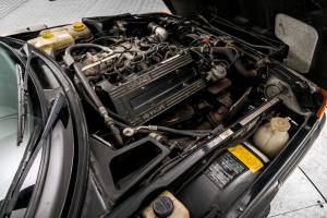 Image 46/50 of Saab 900 Turbo 16V (1990)