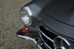 Image 15/50 of Mercedes-Benz 190 SL (1959)