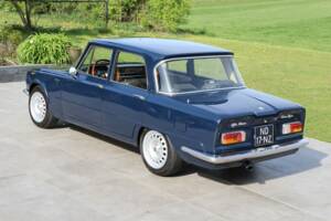 Image 9/50 of Alfa Romeo Giulia Nuova Super 1600 (1978)