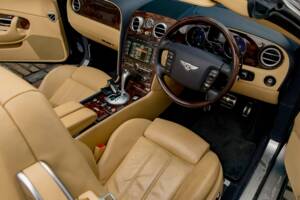 Imagen 24/33 de Bentley Continental GTC (2007)