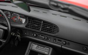 Bild 30/43 von Porsche 944 Turbo (1991)