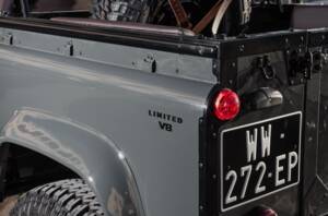 Image 7/7 of Land Rover Defender 90 (1993)