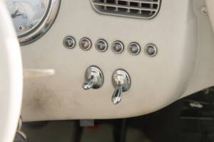 Bild 12/50 von Nissan Figaro (1991)