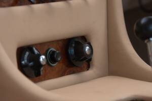 Image 9/50 of TVR Vixen Series 1 (1968)