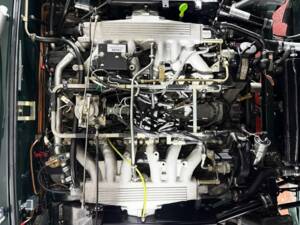 Imagen 33/50 de Jaguar E-Type V12 (2+2) (1970)