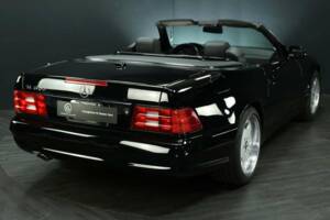 Image 2/30 de Mercedes-Benz SL 600 (2001)