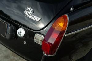 Image 12/50 of MG MGB GT (1978)