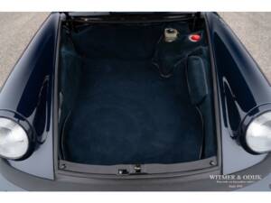 Afbeelding 28/28 van Porsche 911 Carrera 3.2 (1986)